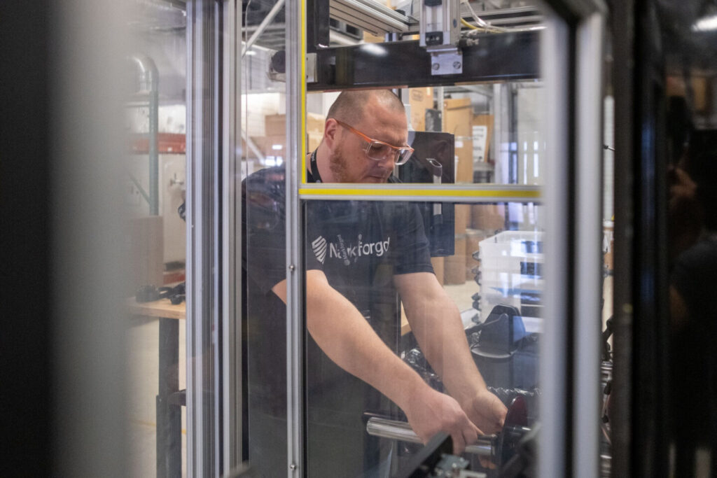 สปอตไลต์มาตรฐาน: ISO/IEC 27001, ISO 9001 ในการผลิตแบบเติมเนื้อวัสดุ