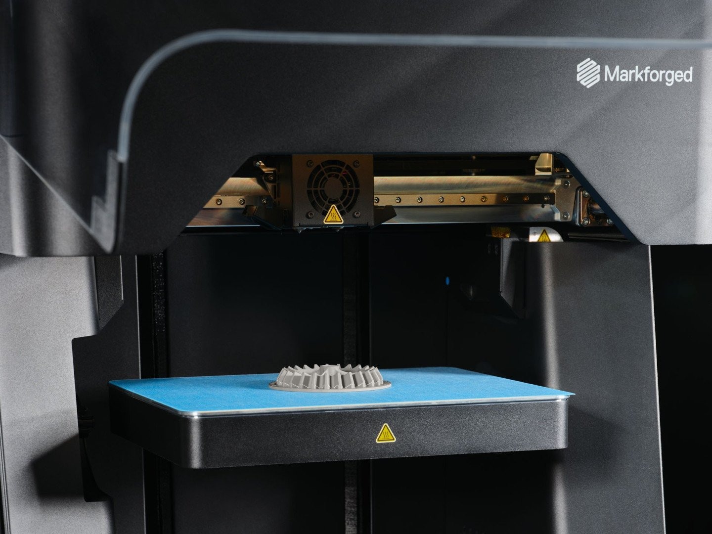 พบกับ FX10: เครื่องพิมพ์ 3D Composite และ Industrial Metal เครื่องแรก